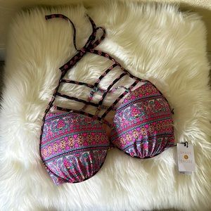 Halter-style adjustable bikini top, Sz 34 DD, NWT